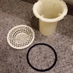 さらにカビ&水垢対策するためのお風呂掃除の方法。見落としがちなあの場所も忘れずに!