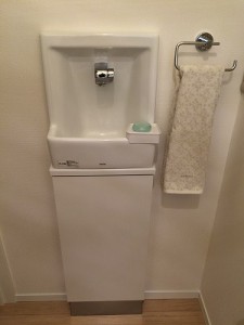 トイレの手洗い器はどれが良い Toto スリムタイプc の おすすめ隠れオプション 快適暮らしのつくり方 一条工務店